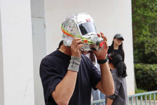 Ծ(zhn)δ ȼ (i)St(y)Ժt(y)Ժȫ(sh)(zhn)ݾM(jn)Еr(sh)