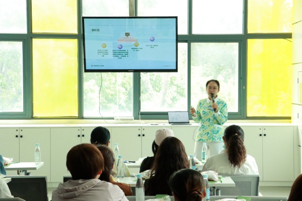 жĸͬ|ԺĸH(ji)}ӈAMek!